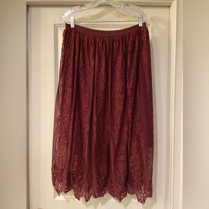 Xhileration Lace Overlay skirt- Burgundy